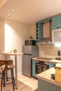 Ηappy central house - 1