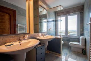 Villa Luxueuse, 2 piscines, spa et salle de sport, 5 chambres, 4 salles de bain - Palau-Saverdera - 9