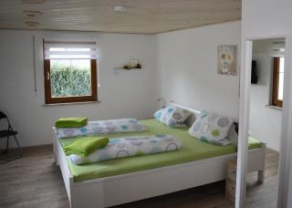 Seniorenfreundliche und barrierefreie Erdgeschosswohnung mit hohem Komfort für drei Personen - Bad Brambach - 4
