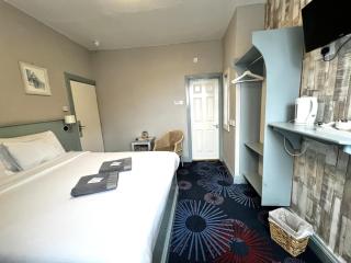 Central Cove Guesthouse - 9