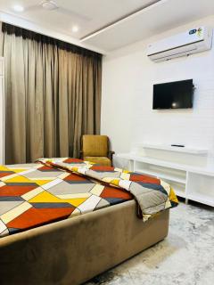 COLONEL'S Homestay - 9