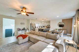 Inviting Columbus Home with Deck 7 Mi to Downtown! - Columbus - 7