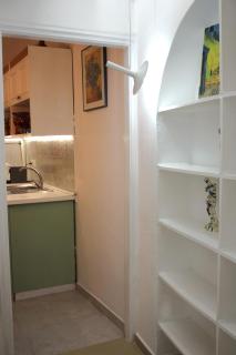 Lithi Stylish Apartments- Cosy - Tripiti - 2