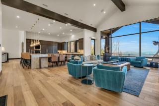 Ski in out secluded mountain sanctuary with salt water pool, hot tub, game room - Park City - 8