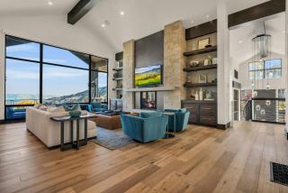 Ski in out secluded mountain sanctuary with salt water pool, hot tub, game room - Park City - 7