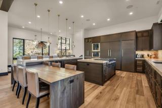 Ski in out secluded mountain sanctuary with salt water pool, hot tub, game room - Park City - 1