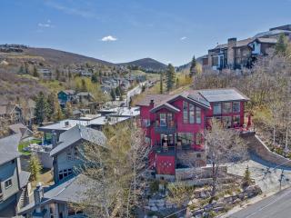Park City Main Street with Hot Tub and Resort Views - Park City - 2
