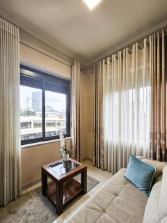 Sunflower Junior Suite - Tirana - 1