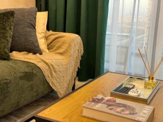 ASHRI HH, Luxurious Apt in JVC - Dubai - 7