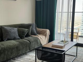 ASHRI HH, Luxurious Apt in JVC - 2