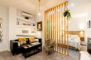 ESTUDIO EN PLENO CENTRO de SEVILLA by MSHOLIDAYS - Sevilla - 0