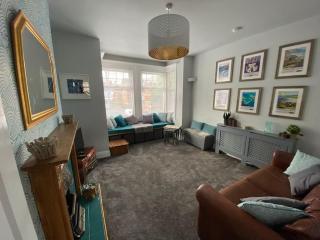 Vere House, Apartment 2, spacious & great location - Scarborough - 3