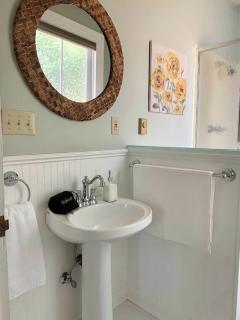 The Mayor's Suite @ The Historic Kanab Inn - 3