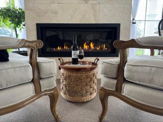 Wake Up to Stunning Views - Luxury Counrty Escape by Scotch Hill Truffle Farm - Neerim South - 6
