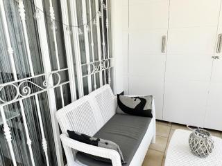 Relaxing Ocean View, Spacious Art Apartment With Large Terrace, Near Best Costa Adeje Beaches - Adeje - 1