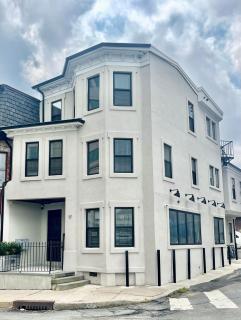 Modern Fully Renovated Suite & Loft in Downtown Trenton - Trenton - 8