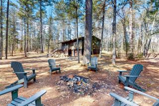 Big Woods Hideaway - 9