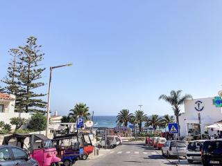 OURA WHITE VIEW Beach 2 min walk sea - 4