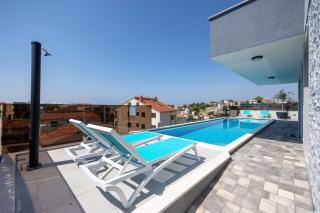 Apartments with a swimming pool Podstrana, Split - 23018 - Podstrana - 2