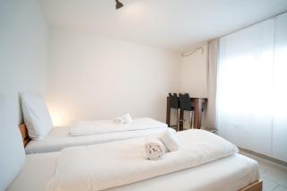 Haus Gmür 2 Privatzimmer - mit Gemeinschaftsbereichen - Amden - 4