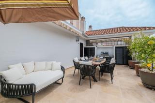 Central 3 BDRM Spacious Penthouse w/ 2 Pools & BBQ - Marbella - 3