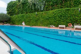 Central 3 BDRM Spacious Penthouse w/ 2 Pools & BBQ - Marbella - 8