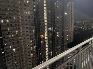 #7 Grass residences tower4 41F - 8