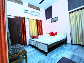 Ramayanam Paying Guest House - Ayodhya - 2