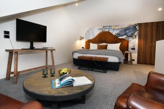 Lake Jindabyne Hotel - 4
