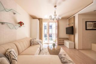 Exclusive Central Suite with Balcony by Prestige Homes - Budapest - 8