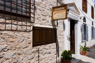 Achilleas Pension - Hydra - 9