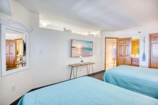 Oceanfront Balcony - Kitchen - Resort Pools and Hot Tubs - Myrtle Beach - 2