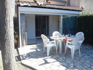 VILLA 3 PCES MEZ 42m2 + TERRASSE 22m2 REF 4028 - Le Castellas - 9