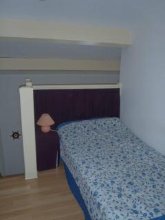 VILLA 3 PCES MEZ 42m2 + TERRASSE 22m2 REF 4028 - 3