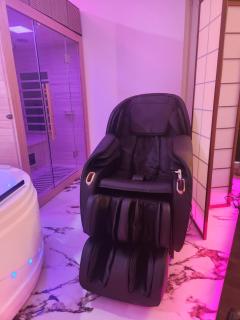 GDAŃSK CHMIELNA PRESTIGE HOME SPA apartments with luxury JACUZZI and SAUNA! Selected apartments also feature a MASSAGE CHAIR and HIMALAYAN SALT WALL with COLOR THERAPY SALT FOREST - Gdańsk - 8