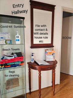 Private king bed guest suite - Perth - 2