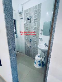 Konkan Central - Hotel and Tourism Family Rooms - 1