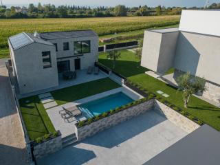Villa Greghe-Lusso con piscina - Lazise - 3