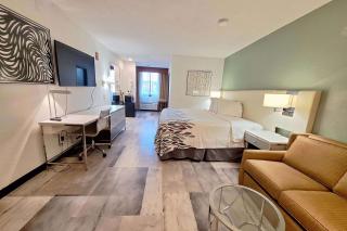 Travelodge by Wyndham Indianapolis Speedway - Indianápolis - 9