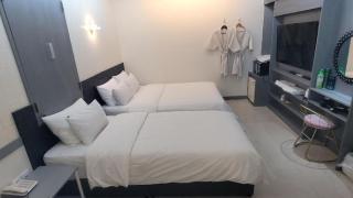 Shinchon Y Hotel - Seul - 9