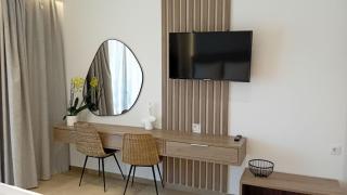 Anais Milos Suites - Adamantas - 8