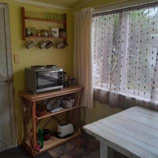 Dream Weavers Farm Cabin - 2