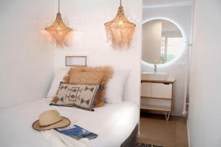 Saint Tropez Superbe appartement rénove 2023 AC centre ville mer 100m - Saint-Tropez - 4