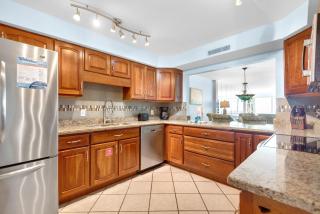 Shoreline Towers 3063 - 3