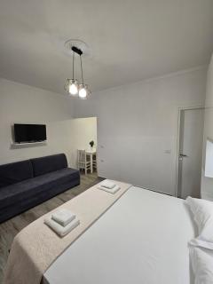 Nora's Guesthouse - Saranda - 2