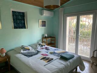 Villa à Hyères avec piscine, climatisation et Wi-Fi, à 5 min de la plage - FR-1-335-169 - Hyères - 2