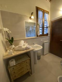 Podere la Fonte Vernaccia & Zafferano - 3