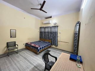 Vishwa Deva Homestay - Varanasi - 9