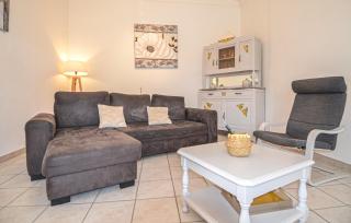 Gorgeous Home In Rognonas With Wifi - Rognonas - 9