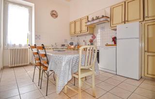 Gorgeous Home In Rognonas With Wifi - Rognonas - 6